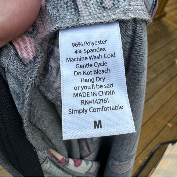 EUC LuLaRoe Irma dipped print cassette tapes Tunic Top Shirt Short Sleeve Medium - Picture 5 of 6